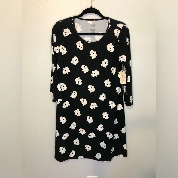 St. John's Bay | Dresses | Cute Ghost Aline Dress | Poshmark